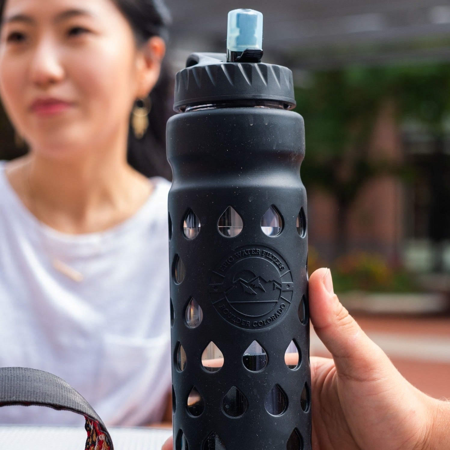 Escape | Glass 32 oz from Epic Water Filters USA