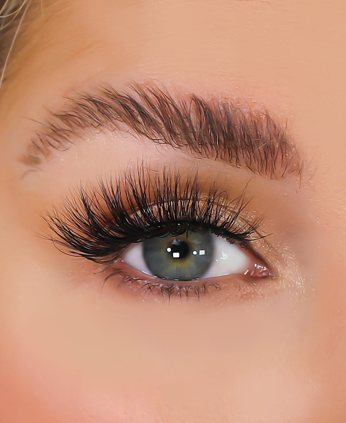 Mink 3D Eyelashes - Enough from Lurella Cosmetics
