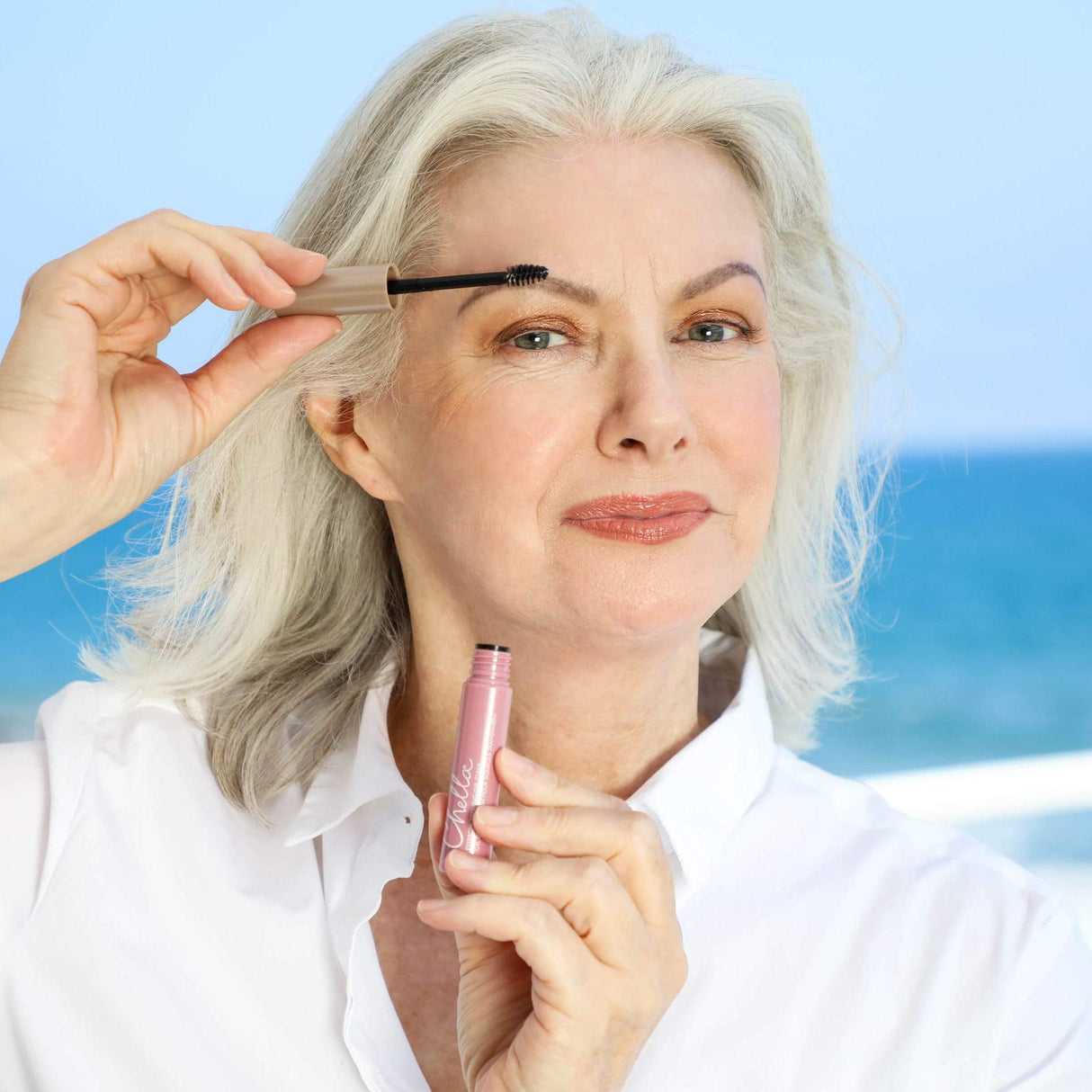 eyebrow defining gel clear from Chella