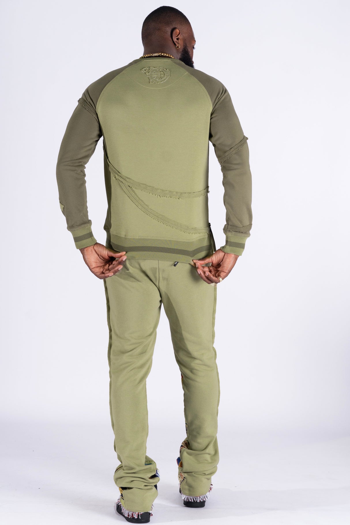 F4359 Frost Blow Sweatshirt- Olive From Makobi Jeans USA