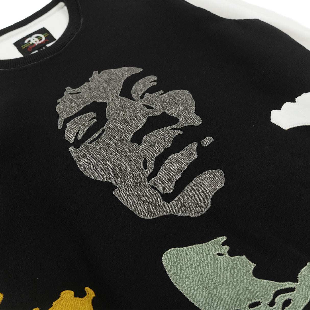 F4789 Hendrix 2024 Crewneck Sweatshirt - White From Makobi Jeans USA