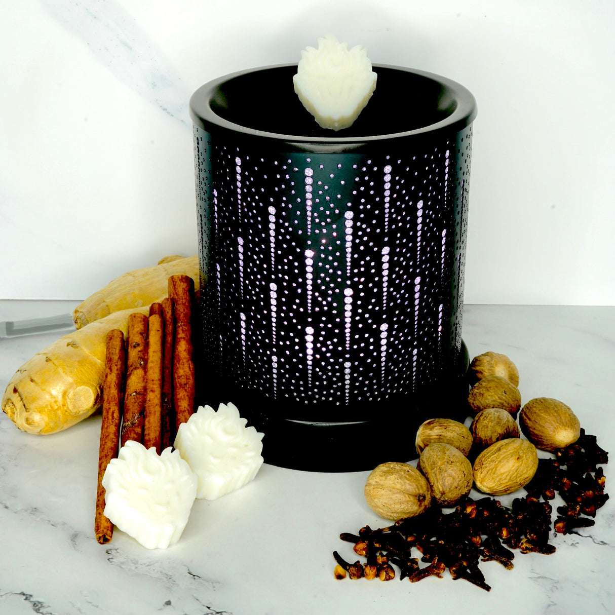 Ginger & Spice Candle from The Lion's Den Candle Company