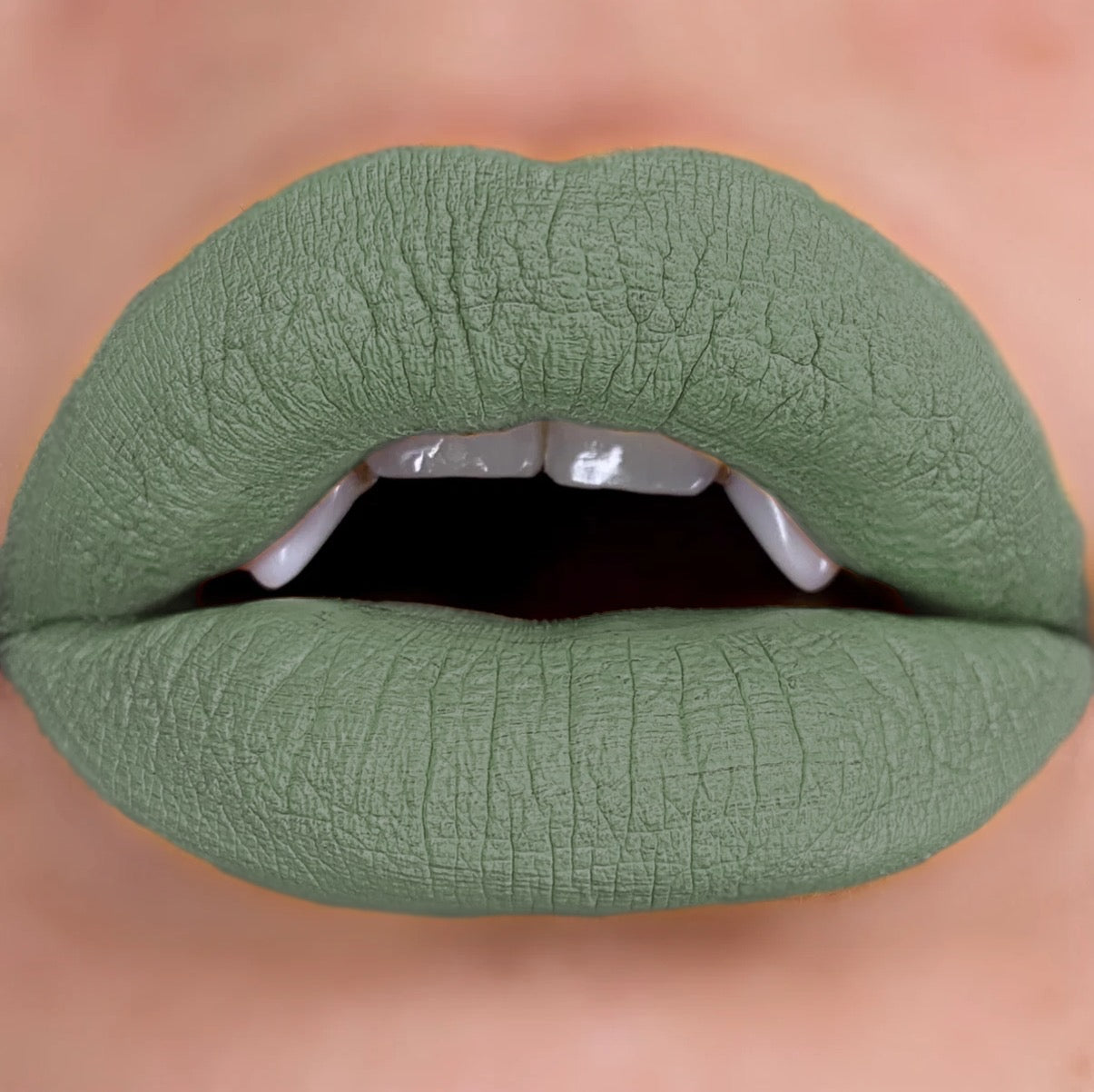 Matte Lip Potion - Grunge From Curst kosmetics
