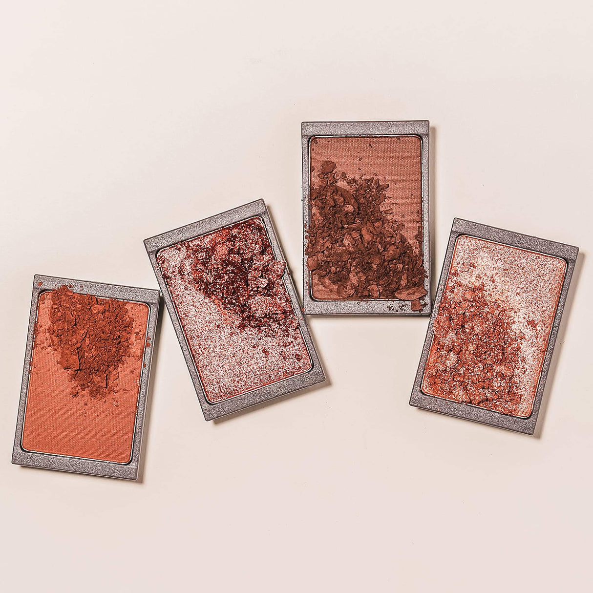 eyeshadow refill spirited pearl - deep rose from Chella