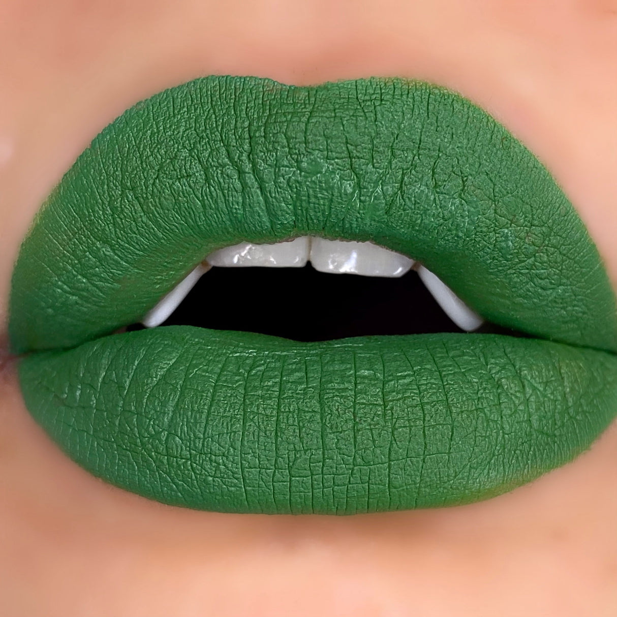 Matte Lip Potion - Extraterrestrial From Curst kosmetics