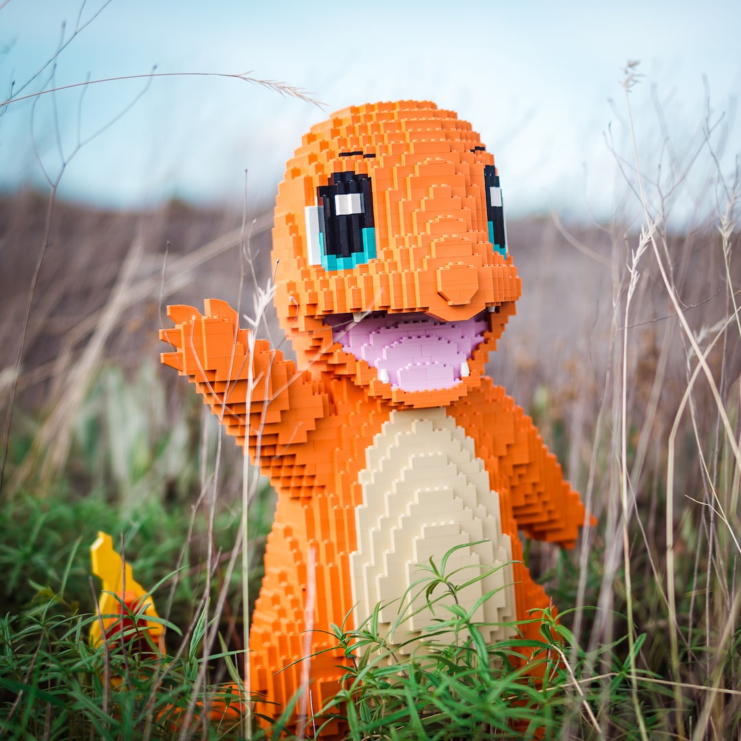 Life-Sized Fire Lizard from Bricker Builds