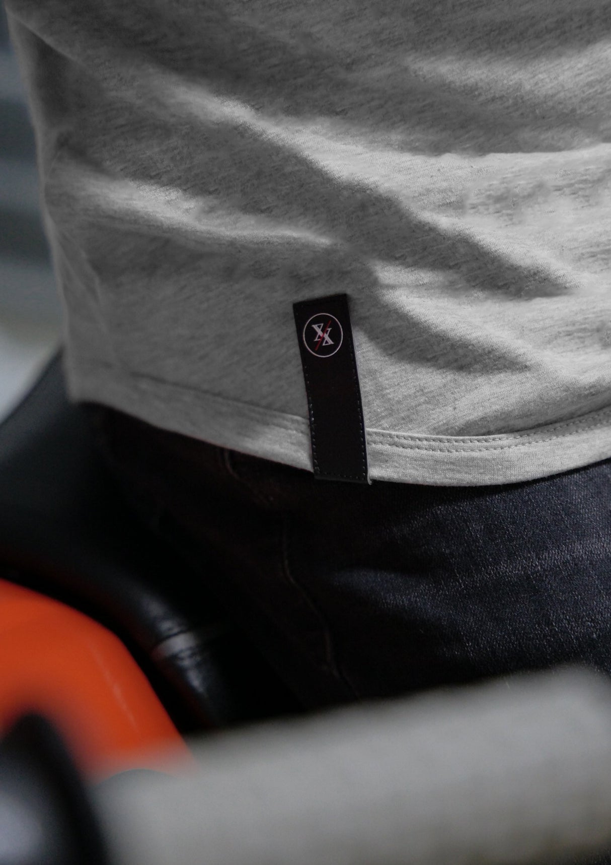 L/S Curved Hem from Ten/10 Apparel