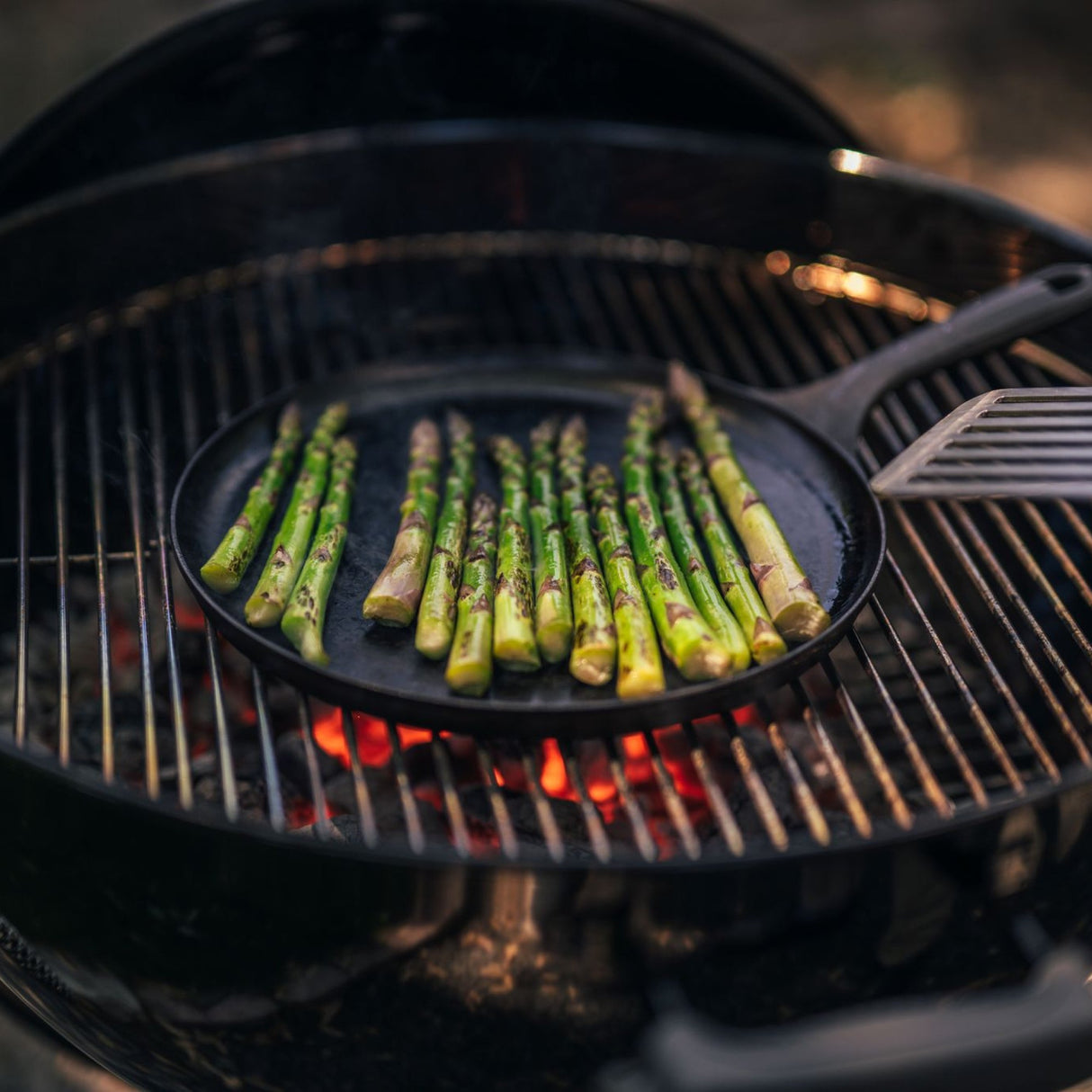 No.9 Round Cast Iron Griddle From Field Company