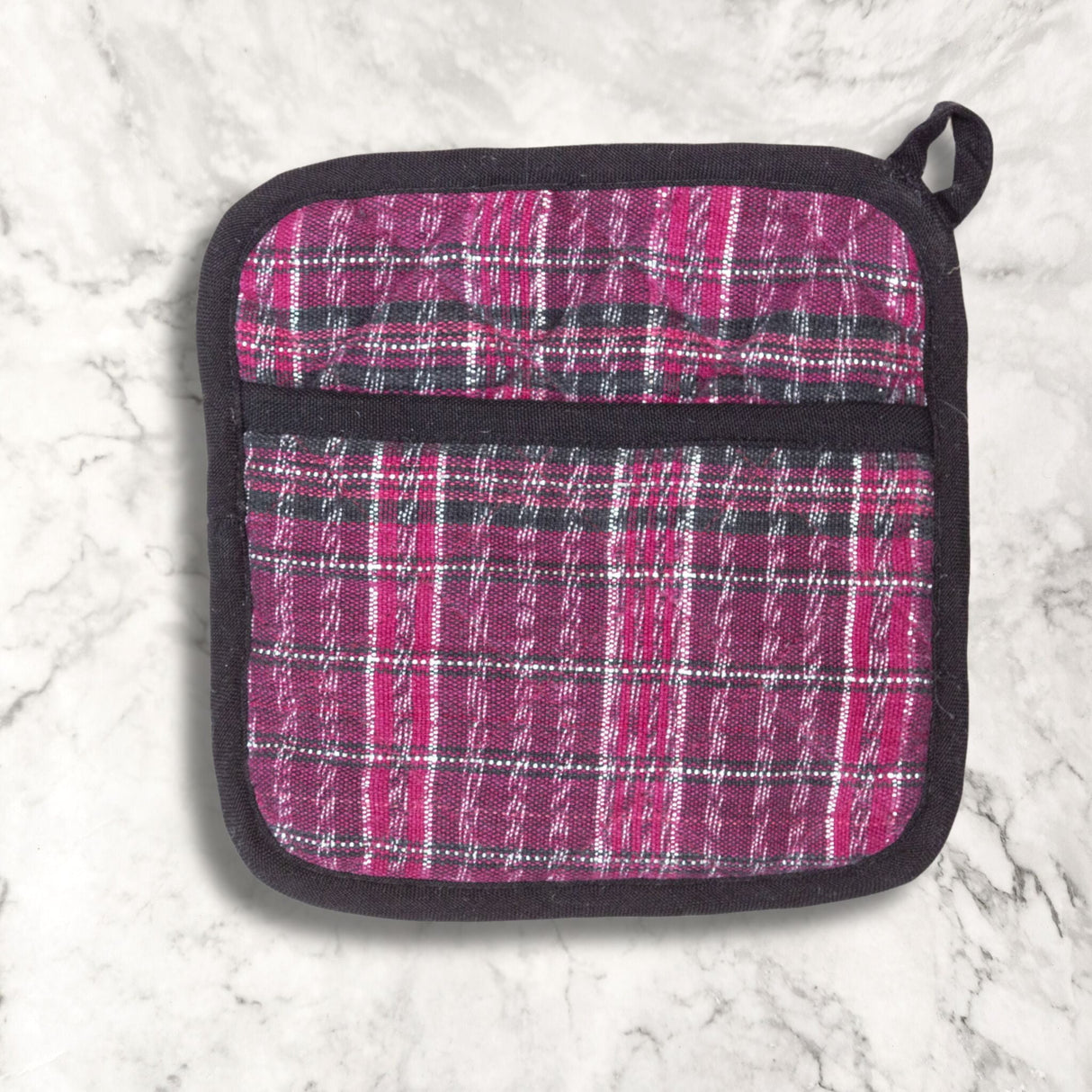 Corte Pocket Pot Holder from Upavim Crafts