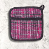 Corte Pocket Pot Holder from Upavim Crafts