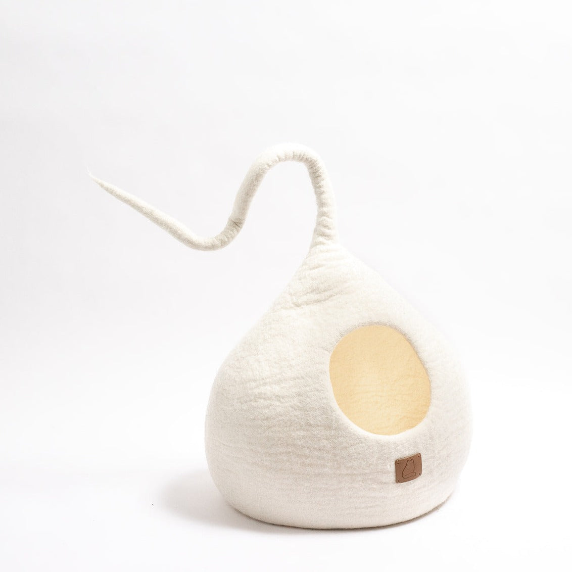 Snow White | Tail Style Cave from Fuzzy Cove