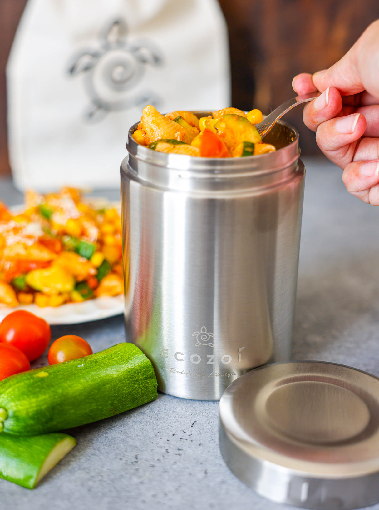 17 oz Eco-Friendly Stainless Steel Insulated Food Jar with Spork & Lunch Bag from ecozoi