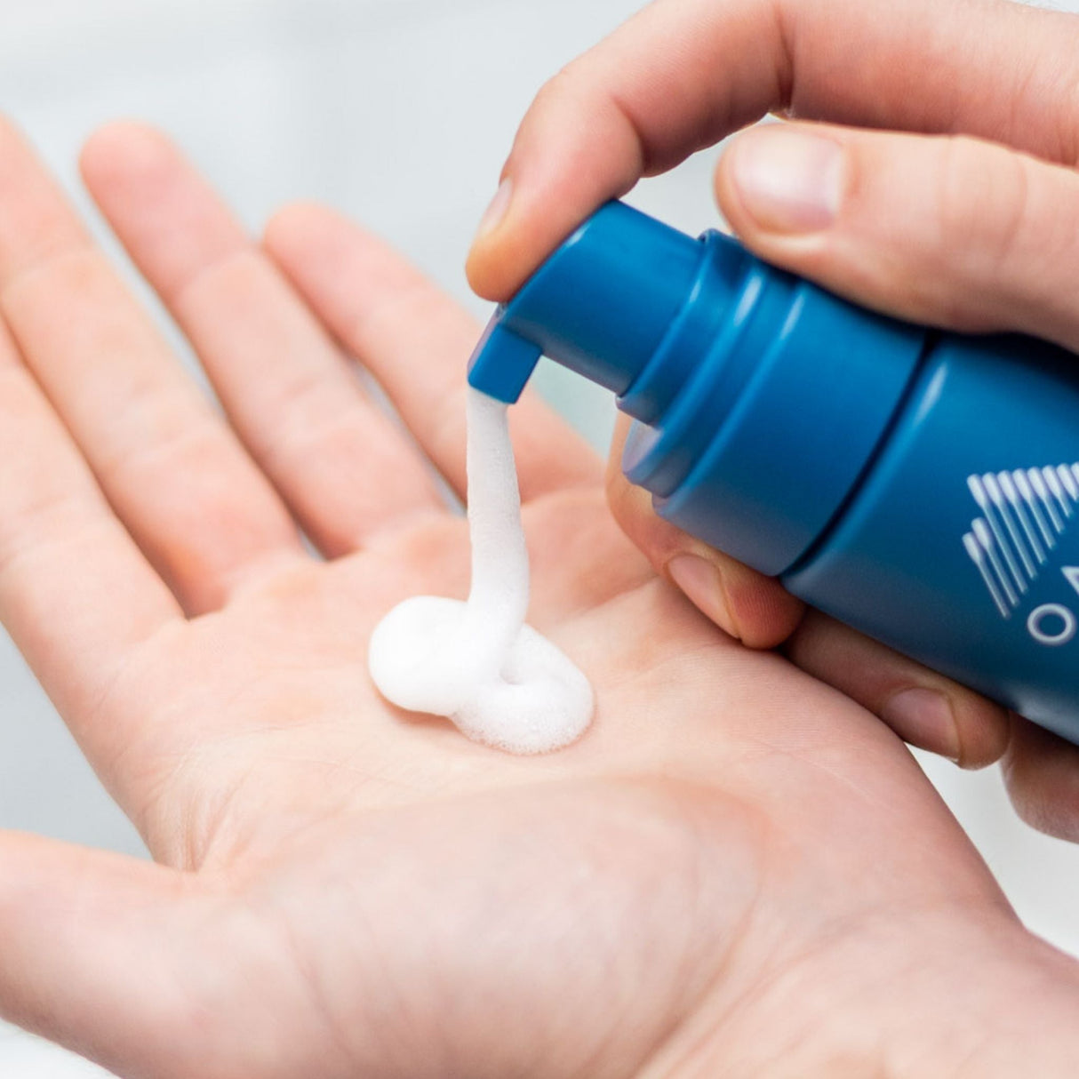 Gentle Foaming Face Wash From Oars + Alps