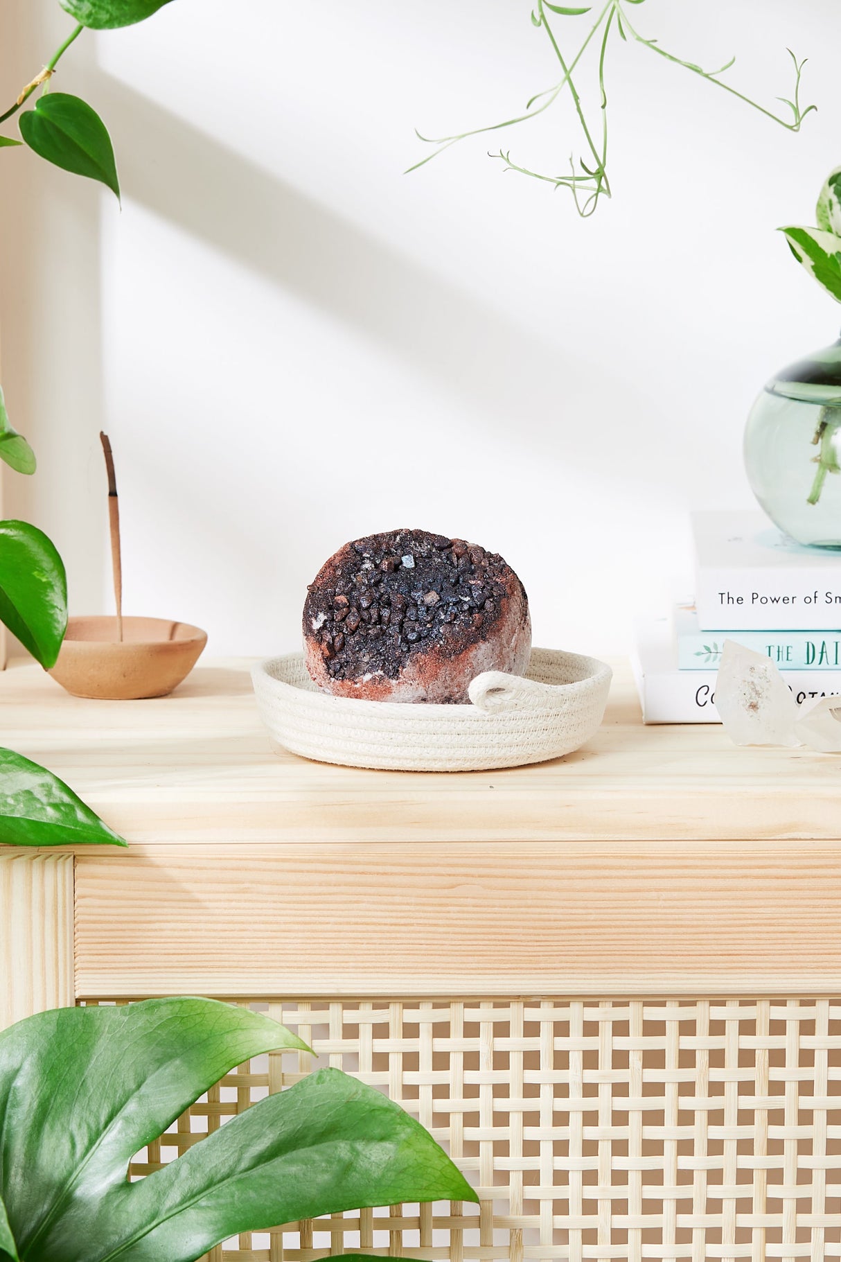 Organic Geode Bath Bombs / Geode / Organic Bath Fizzie from Butter Me Up Organics