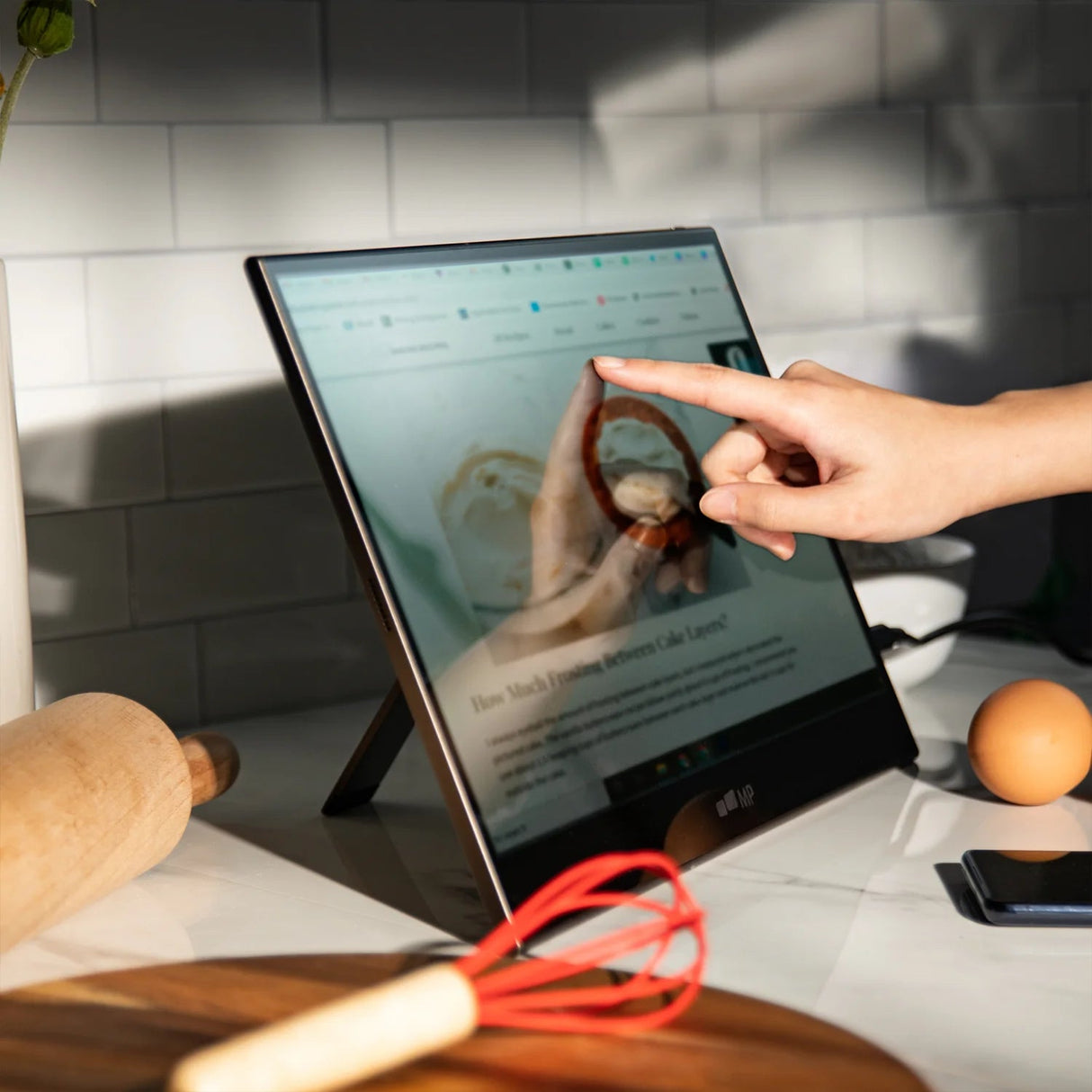 GLANCE Pro Touchscreen Monitor  From Mobile Pixels