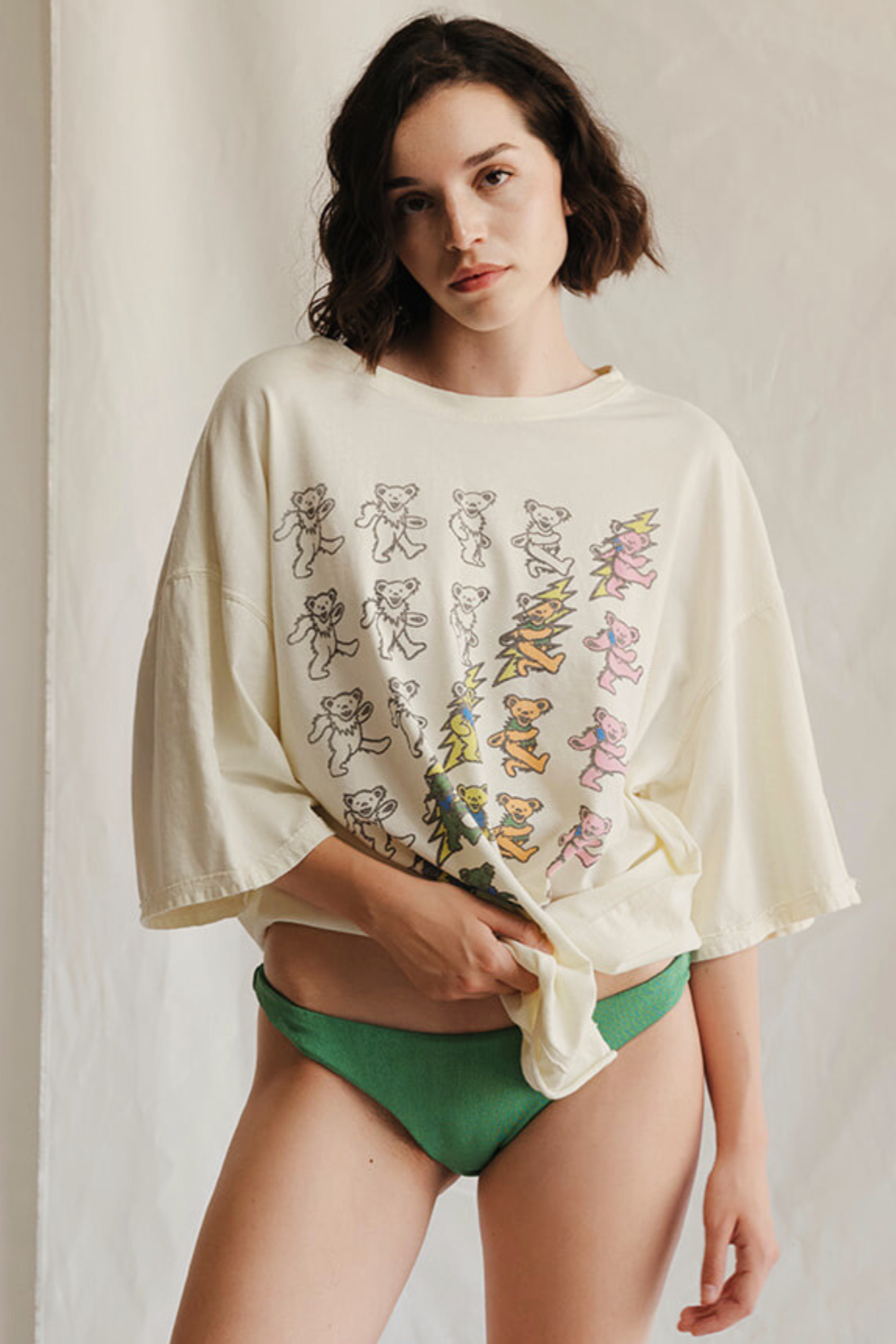 Grateful Dead Prism Bears Oversized  from People of Leisure