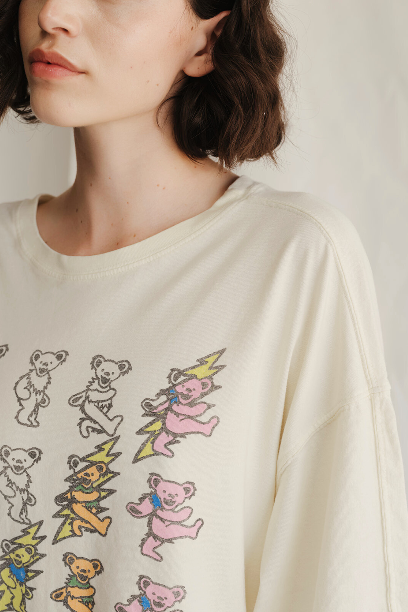 Grateful Dead Prism Bears Oversized  from People of Leisure