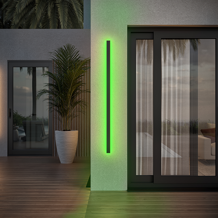Svelte Smart Outdoor Lamp from Ozarké