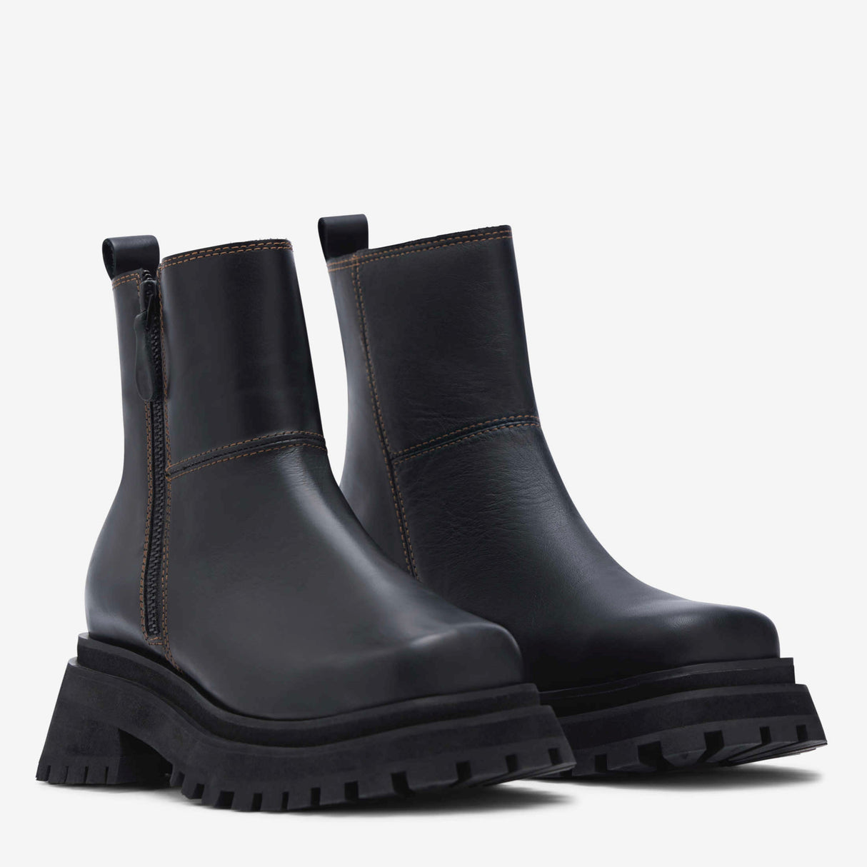 Hidro Ankle Boots From Rotunda