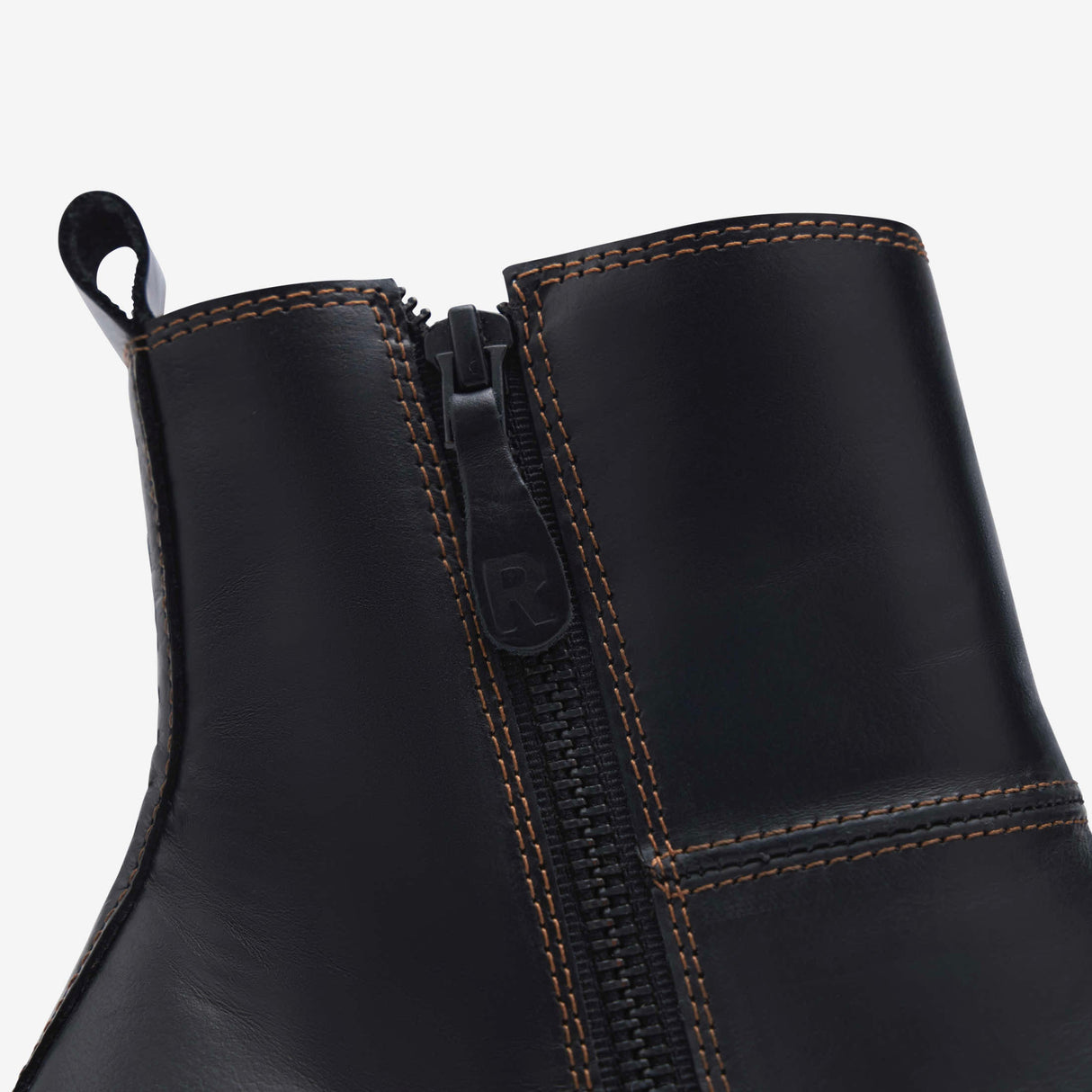 Hidro Ankle Boots From Rotunda