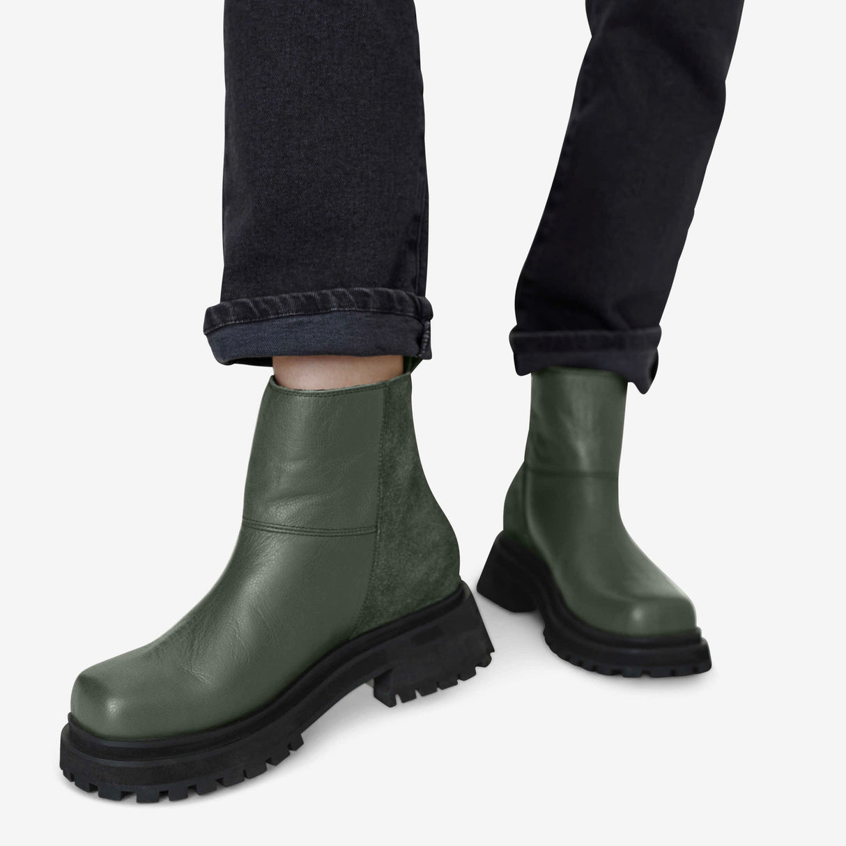 Hidro Ankle Boots From Rotunda
