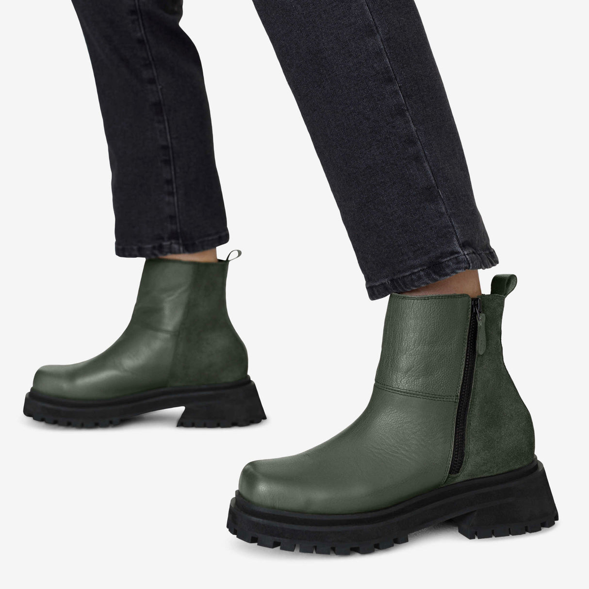 Hidro Ankle Boots From Rotunda
