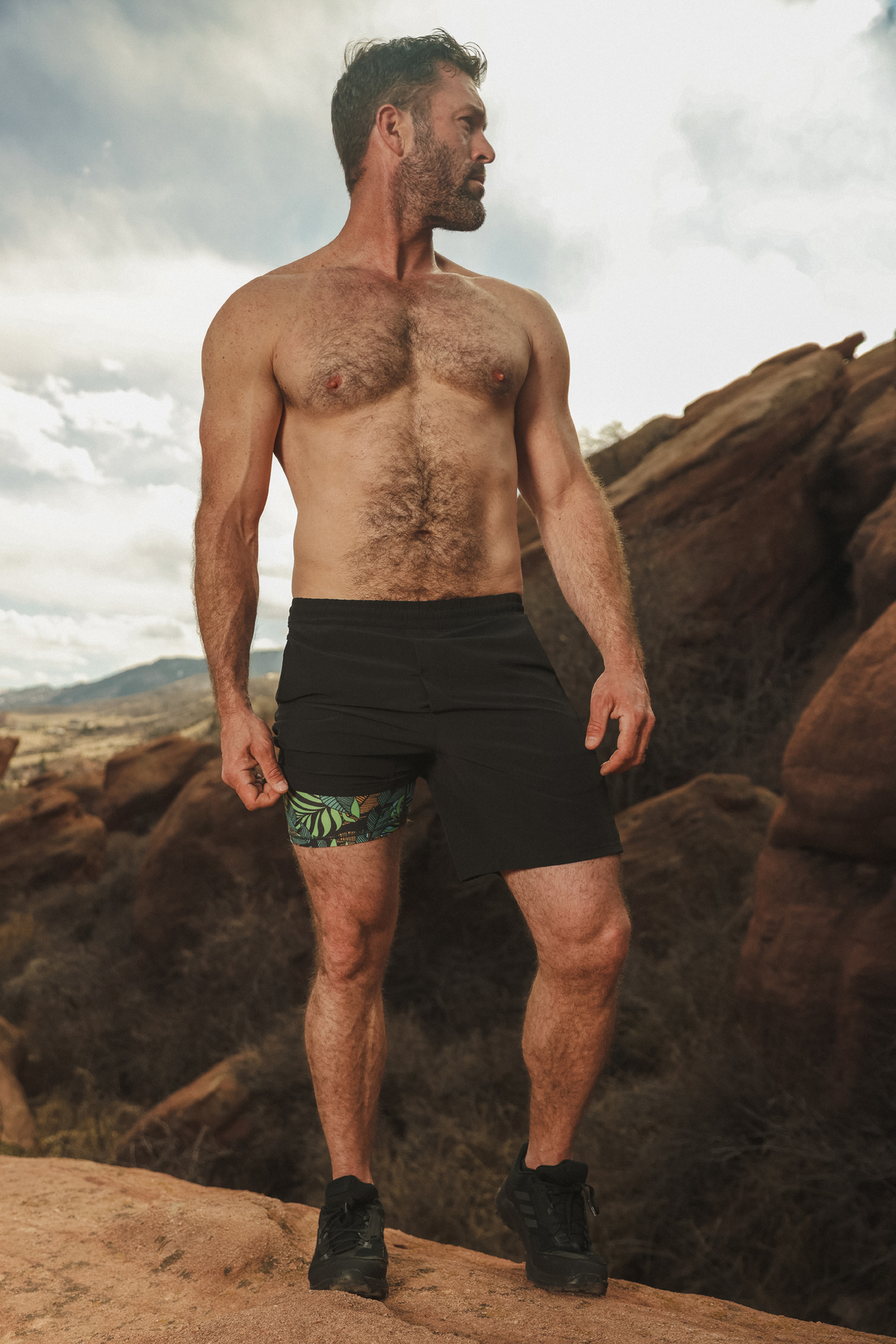 The Hot in Havana | Tropical Navy Ball Hammock® 5 Inch Athletic Shorts from Shinesty