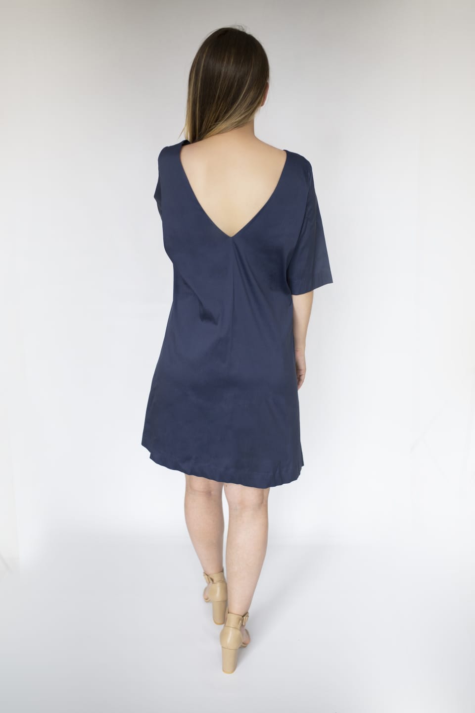 REVERSIBLE DRESS WITH A DEEP V OPENING from EBRU Home