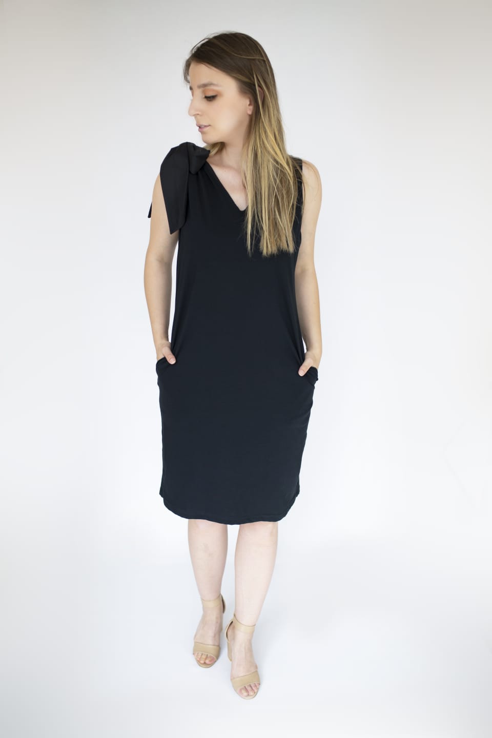 Jersey dress v neck tie shoulder with pockets Premium Quality from EBRU Home