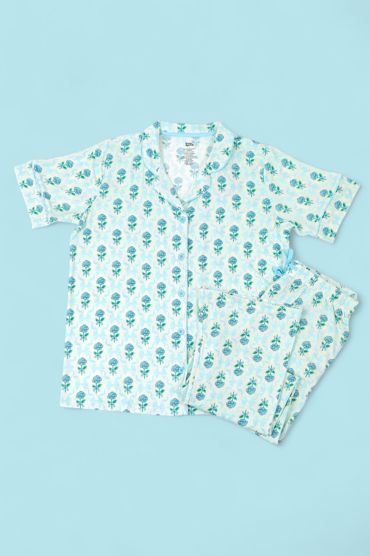 BLUE RIBBON BLOOMS WOMEN’S RELAXED FLARE DREAM SET from DREAM BIG LITTLE CO