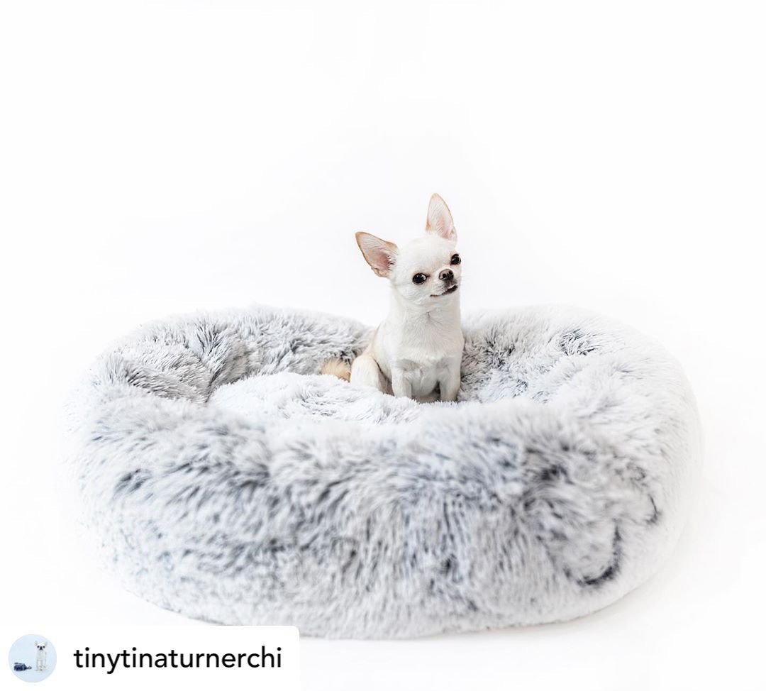 Mr. Peanut's 23" OrthoPlush® Pet Bed - Gray Two Tone from Mr. Peanut's Pet Carriers