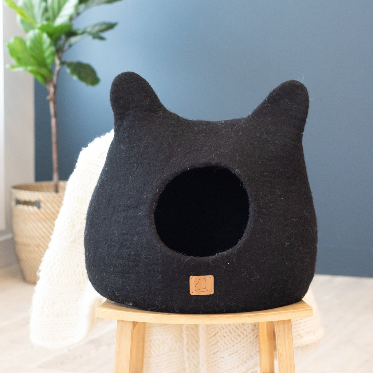 Night Black | Ear Style Cave from Fuzzy Cove