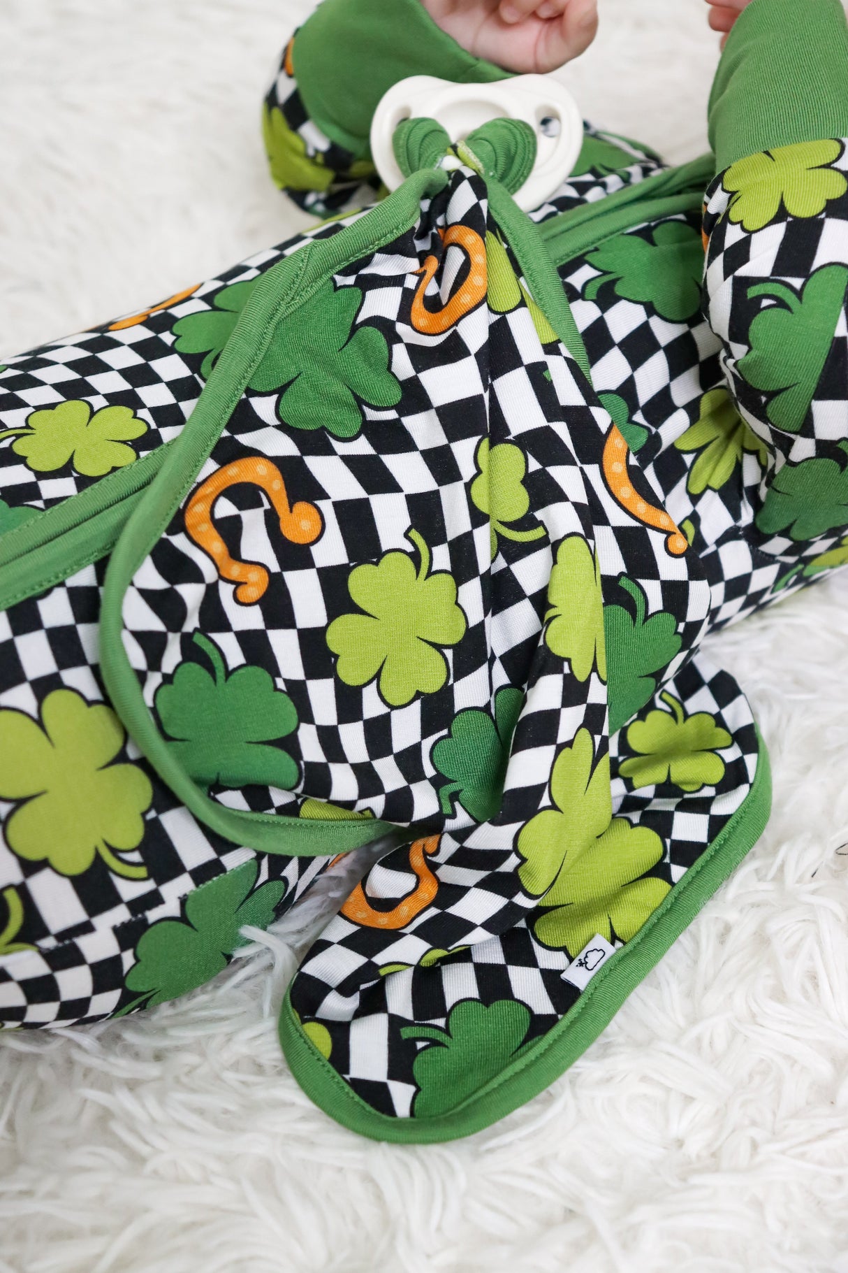 SHAMROCKIN' CHECKS DREAM LOVEY from DREAM BIG LITTLE CO
