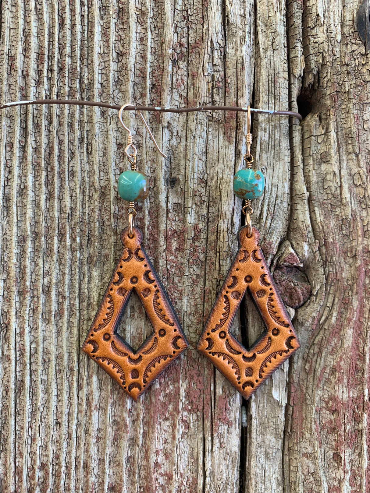 16671 Diamond Cut Out Diamond w/Turq Earrings