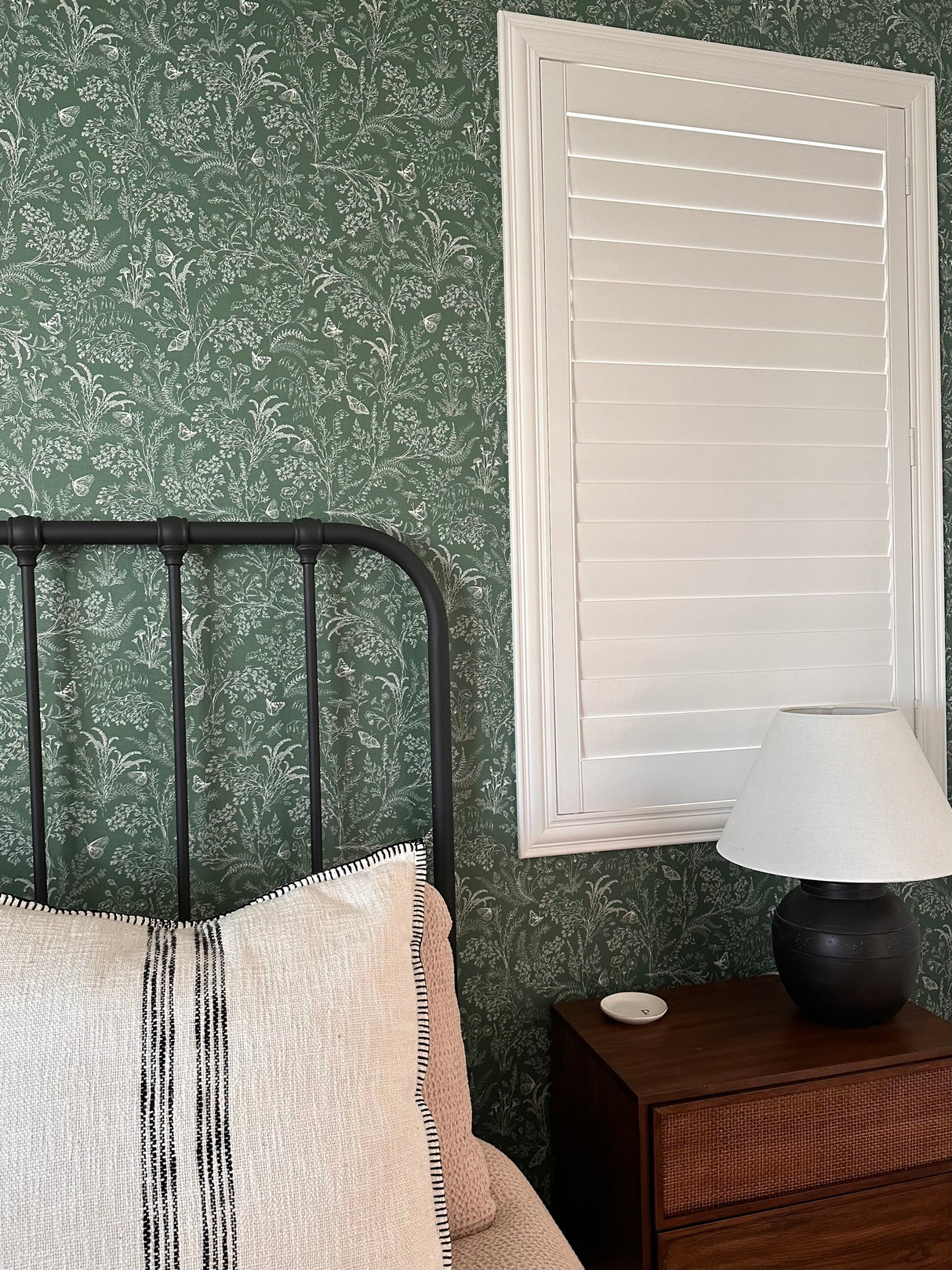 Bronwyn Wallpaper by Anna Black Creative from Loomwell Home Goods