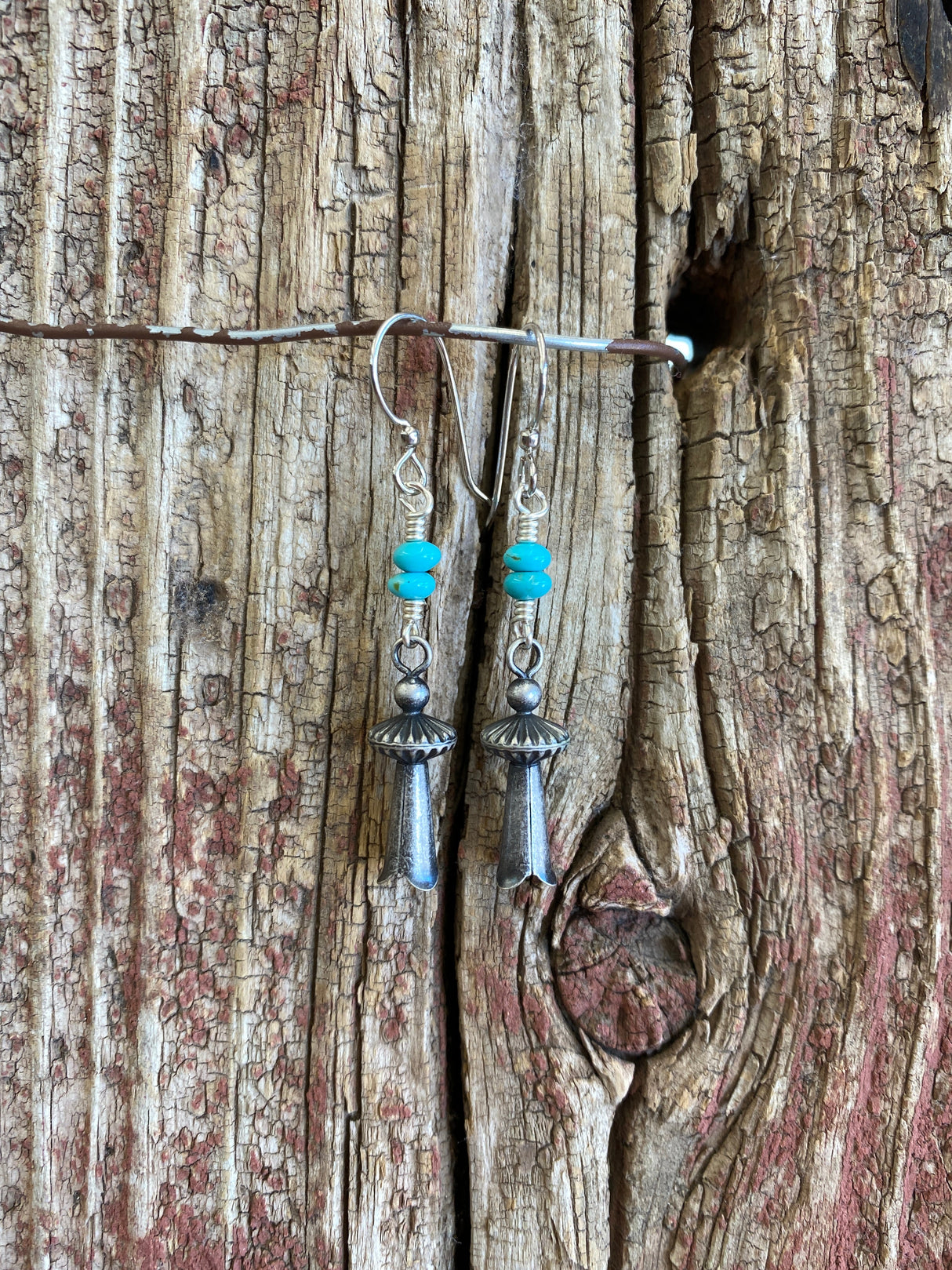 17208 Sm Nickel/Silver Blossom Earring