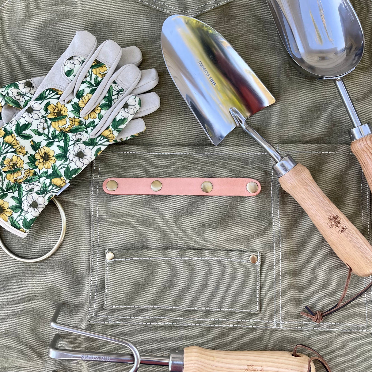 Gardening Apron - Waxed Canvas Apron with Pockets From The Celtic Farm