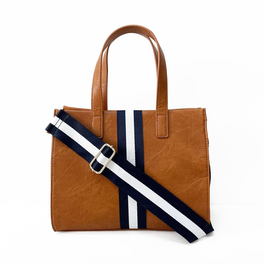 Becki Tote From Threaded Pear