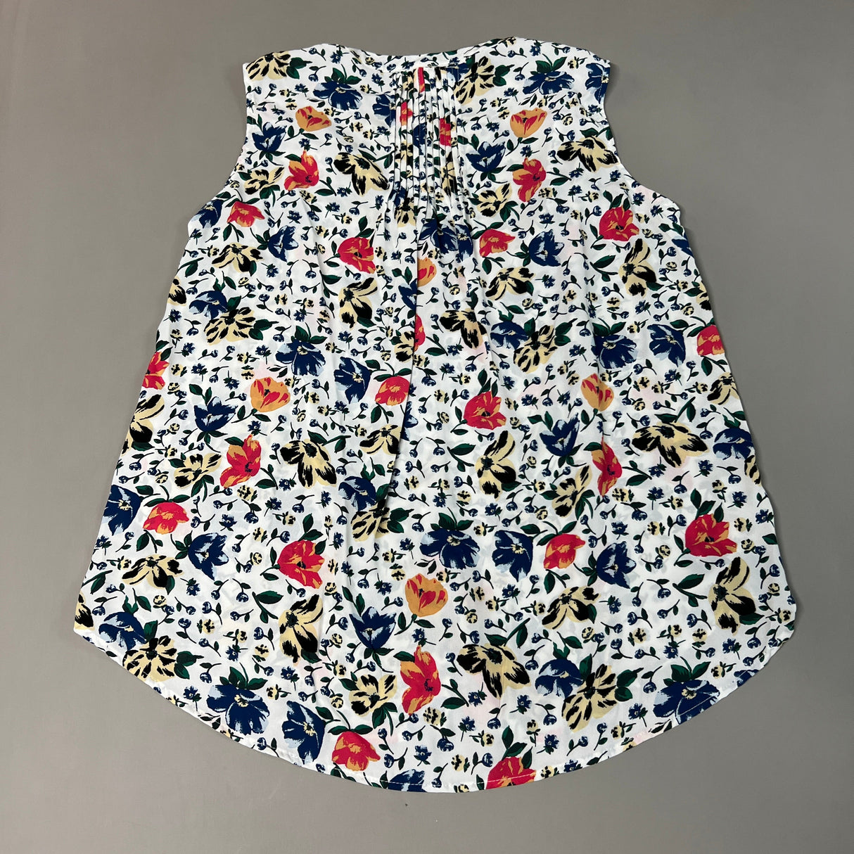 CHELSEA & THEODORE Sleeveless Blouse Women's Size M Bash Floral White 2165072 (NEW) from PayWut
