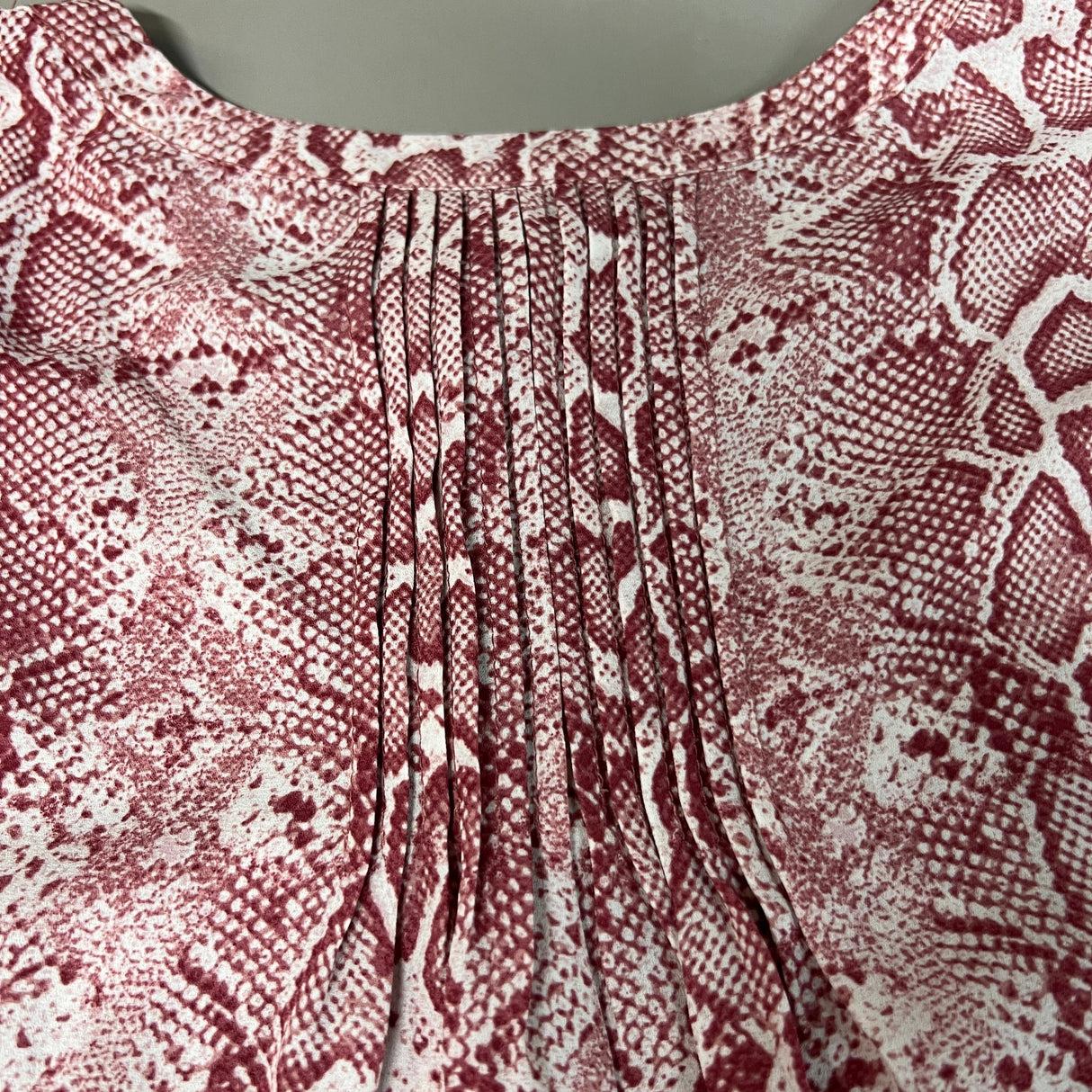 CHELSEA & THEODORE Sleeveless Blouse Women's Size XXL Pink Python 2165072 (NEW) from PayWut