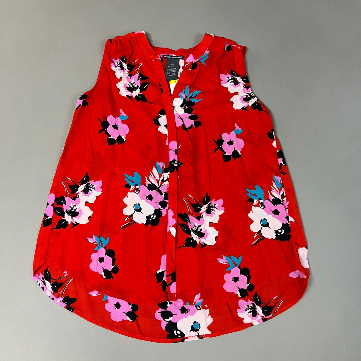 CHELSEA & THEODORE Sleeveless Blouse Women's Size M Red Floral Paisley 2165072 (NEW) from PayWut