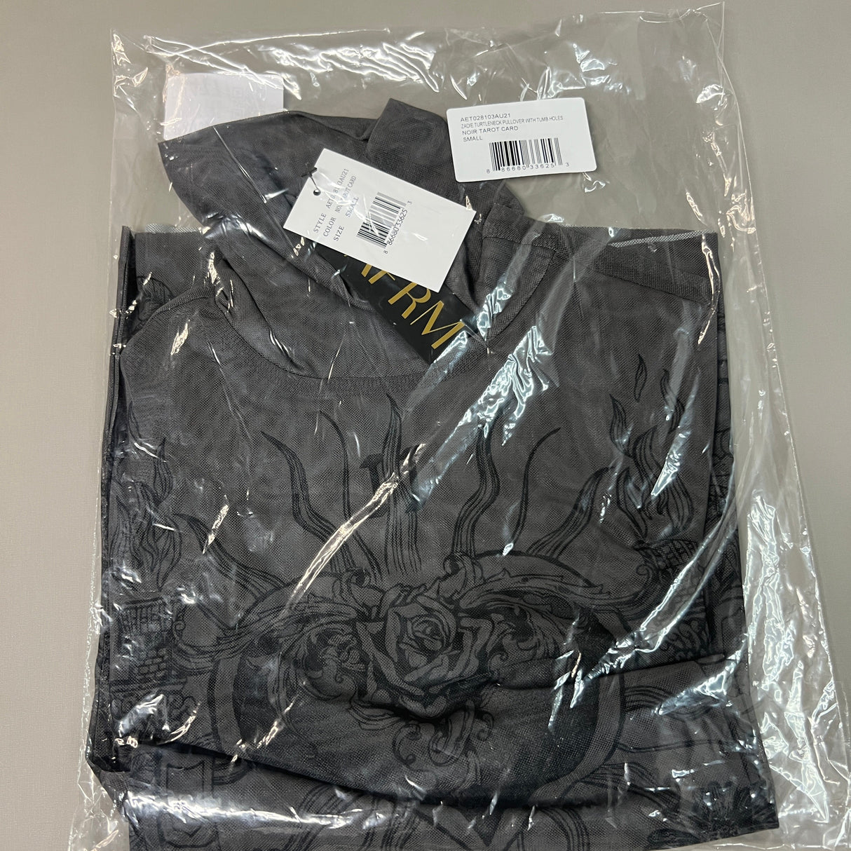 AFRM Zadie Turtleneck Pullover w/Thumb Holes Women's S Noir Tarot Card AET028103AU21 (New) from PayWut