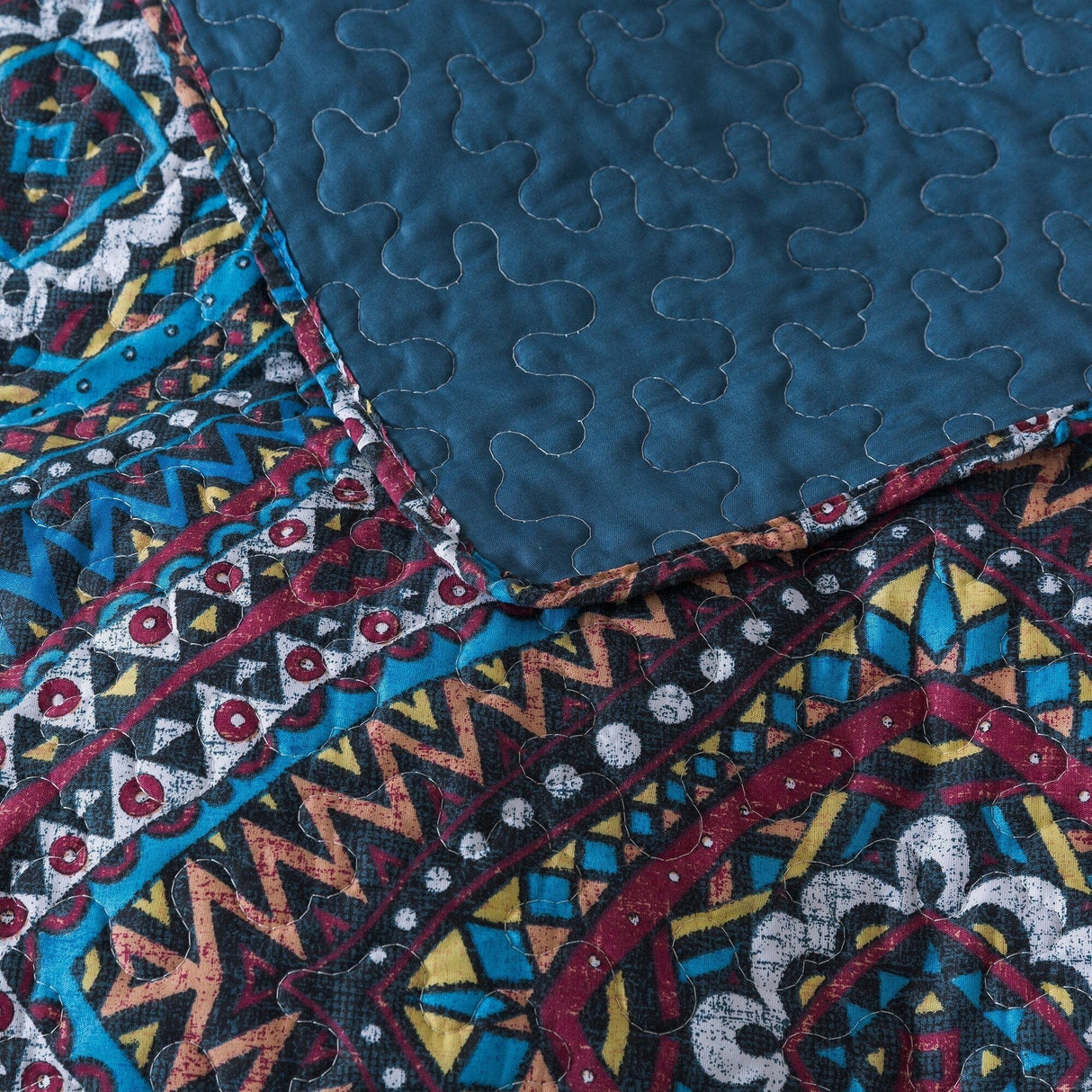 DaDa Bedding Farmhouse Bohemian Native Rustic Navy Blue Geometric Diamond Shapes Bedspread Set (KSX-001) from DaDalogy Bedding Collection