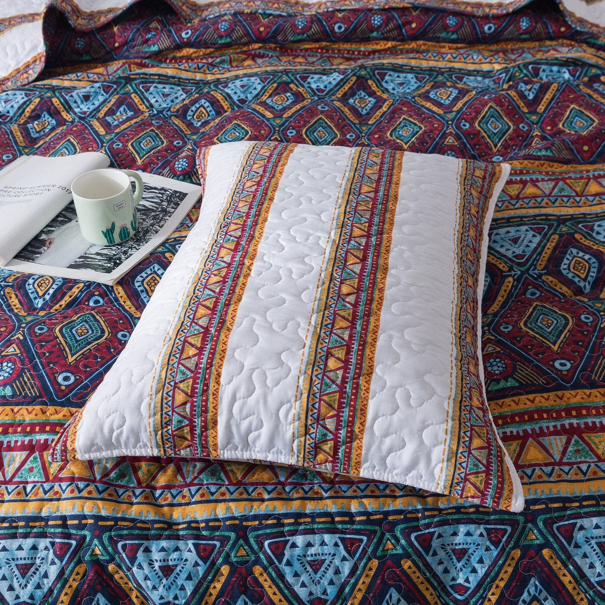 DaDa Bedding Southwestern Aztec Bohemian Desert Tribal Quilted Bedspread Set (KSX-002) from DaDalogy Bedding Collection