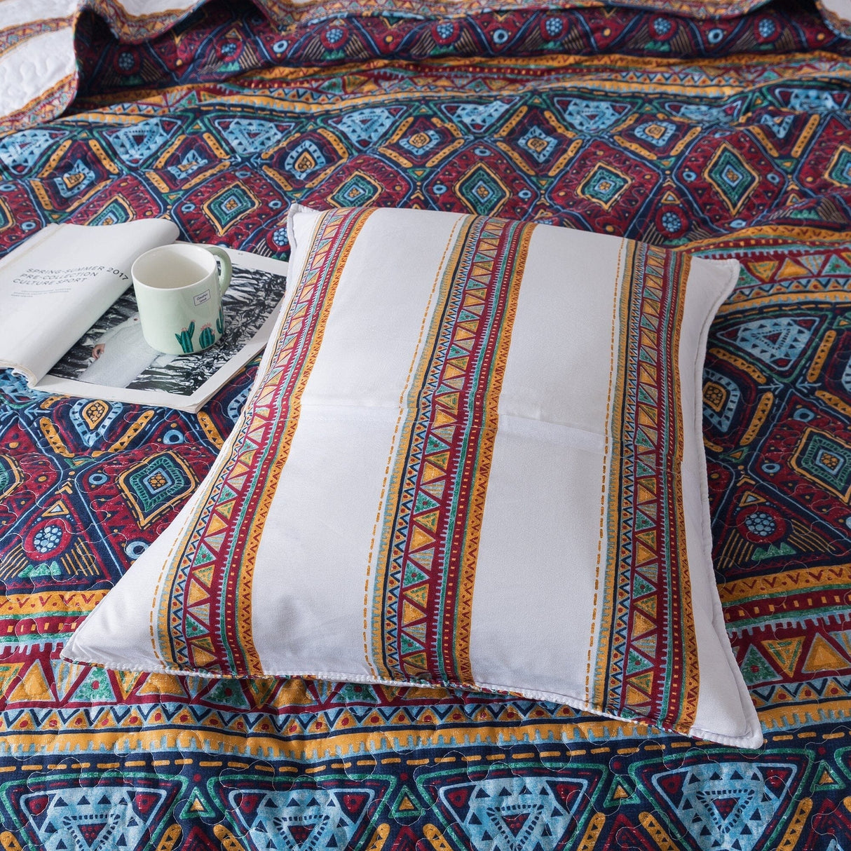 DaDa Bedding Southwestern Aztec Bohemian Desert Tribal Quilted Bedspread Set (KSX-002) from DaDalogy Bedding Collection