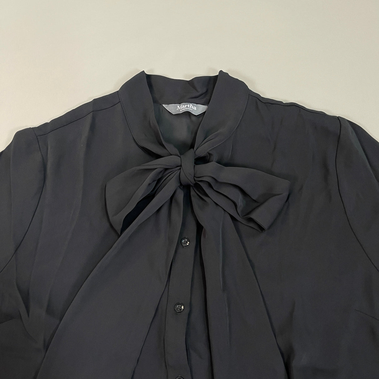 MARTHA STEWART Woven Front Button Blouse Top Tie Neck Women's Sz L Francesca Black (New) from PayWut