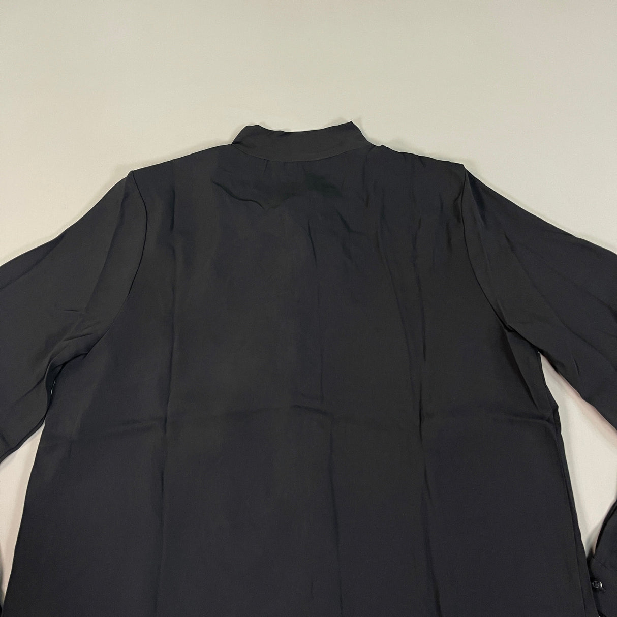 MARTHA STEWART Woven Front Button Blouse Top Tie Neck Women's Sz M Black (New) from PayWut