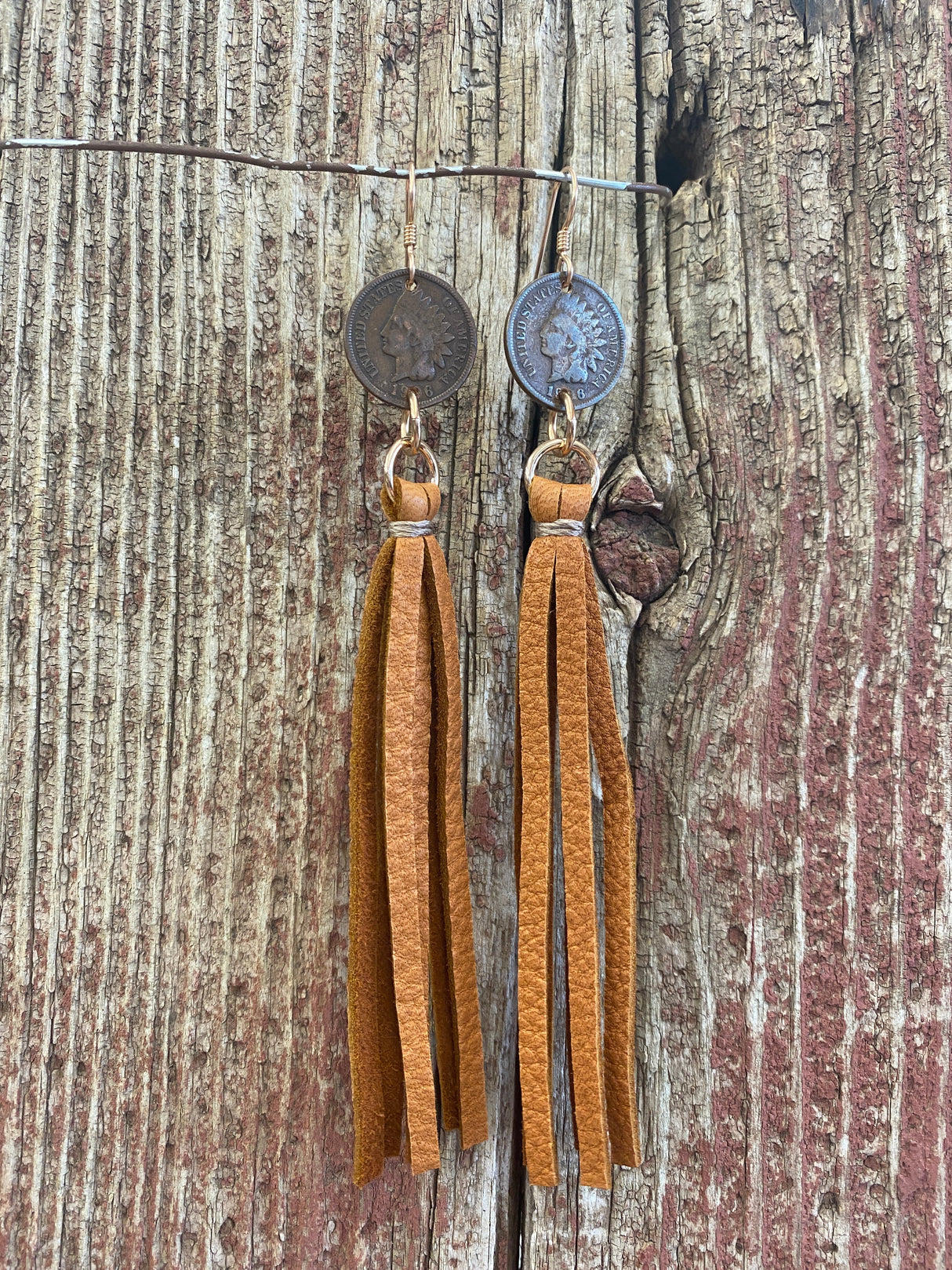 17108 Indian Head Penny w/Leather Tassel Earring