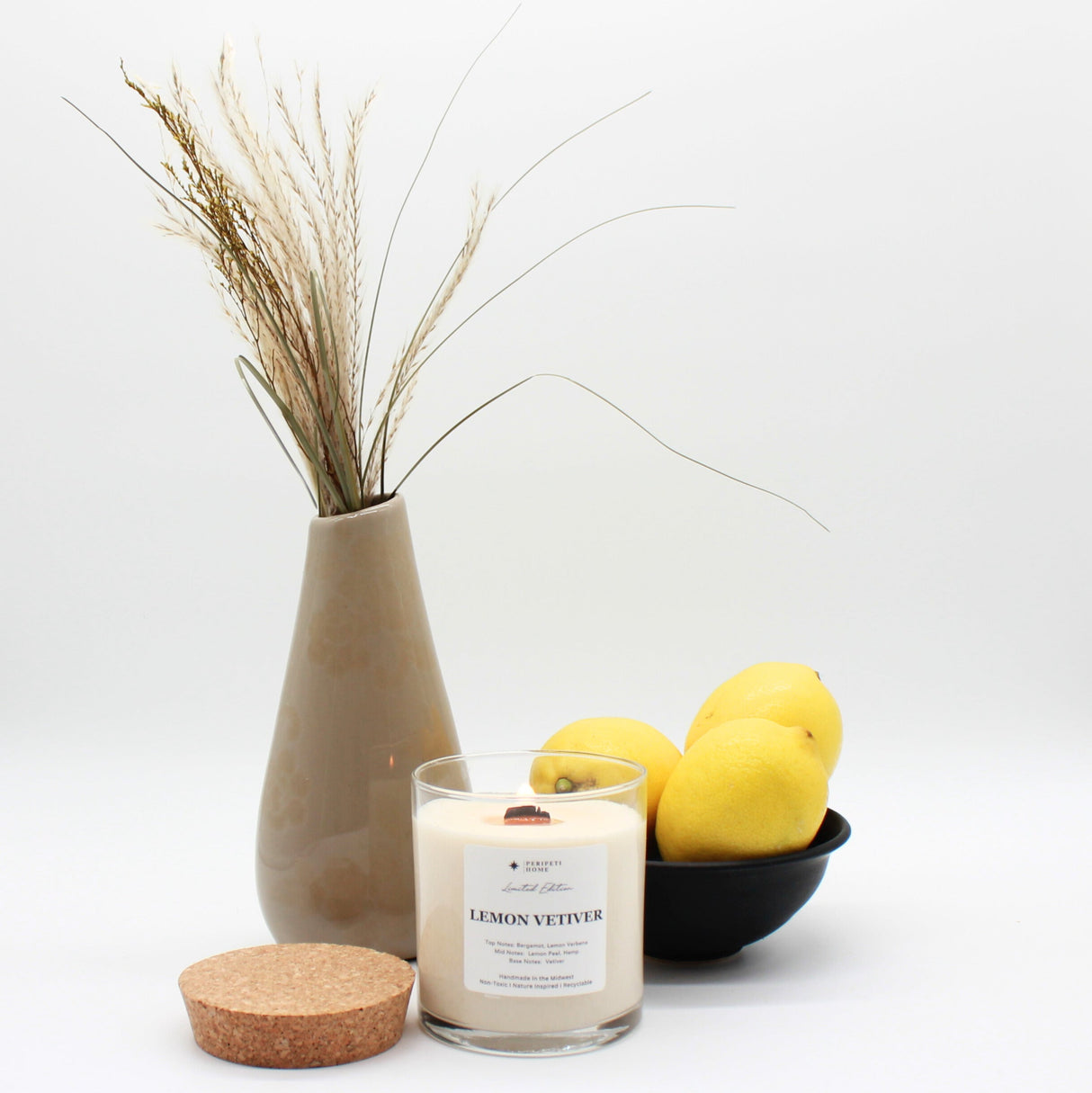 Wooden Wick Soy Candle from Peripeti Home