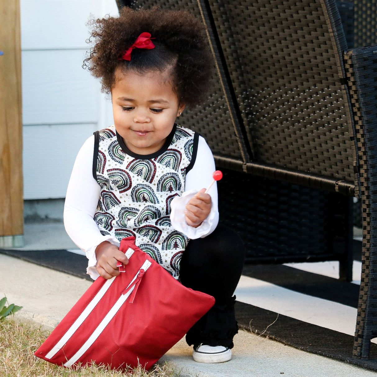 Solid Cranberry Minimalist - Waterproof Wet Bag (For mealtime, on-the-go, and more!) from BapronBaby